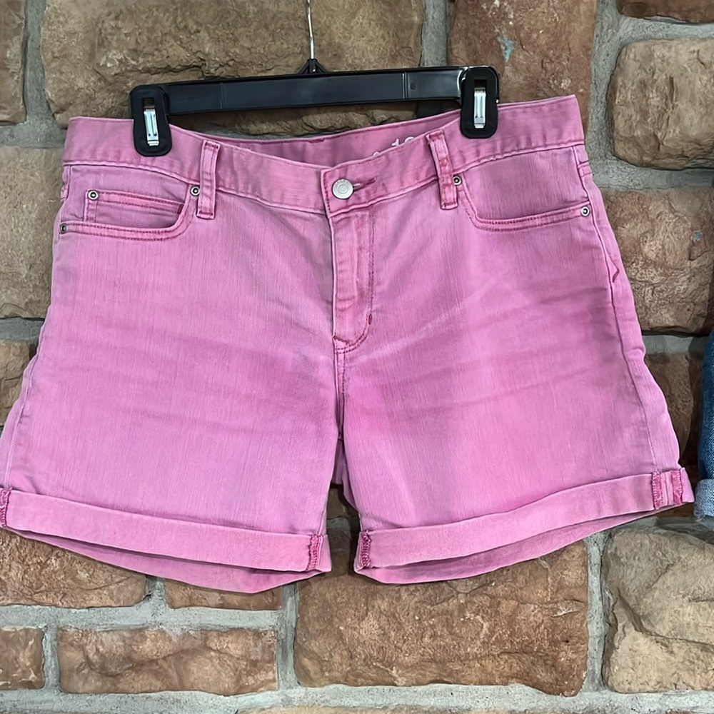 Women’s shorts